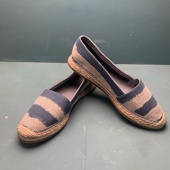 Burberry Resort Capsule Hodgeson Flat Espadrilles - Picture 3 of 7